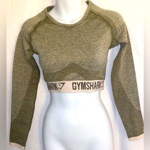 Gymshark top